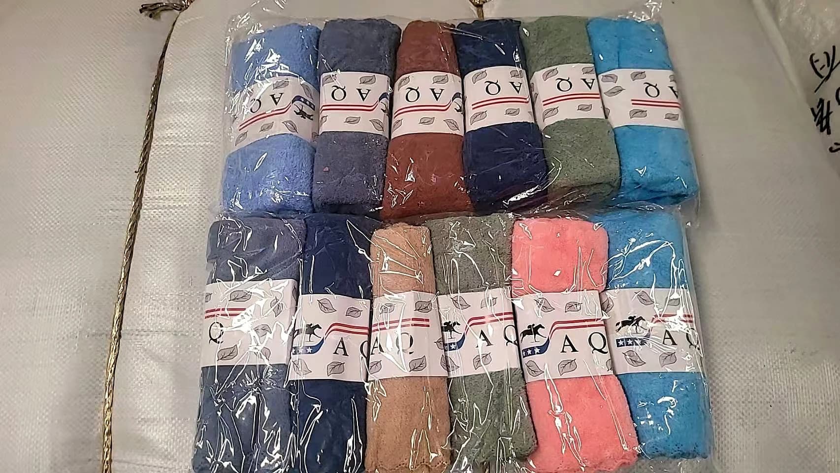 Individually packed wholesale bedding assortment